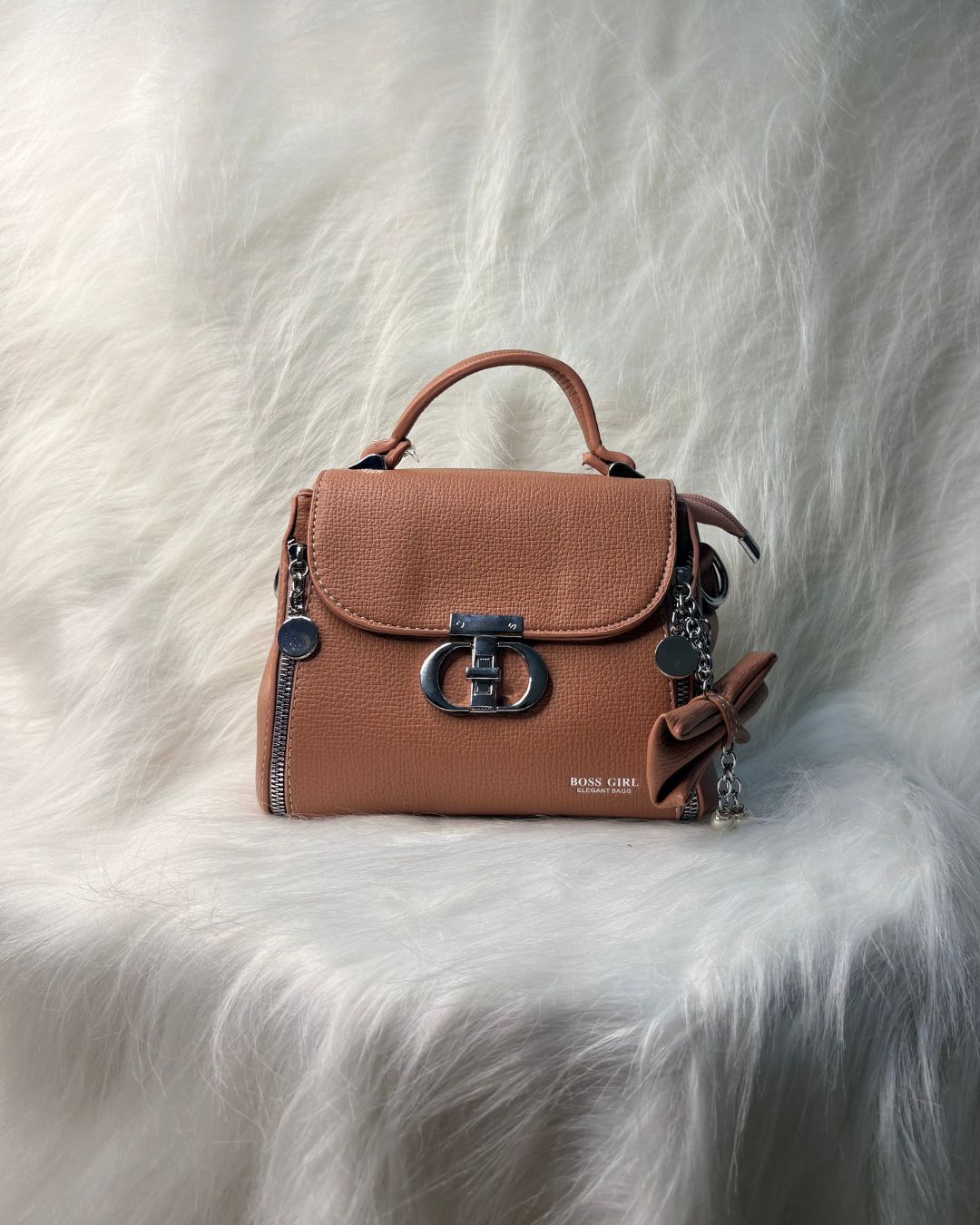 The Chic Bow
