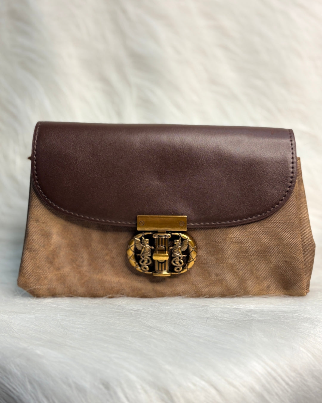 Elegance Clutch