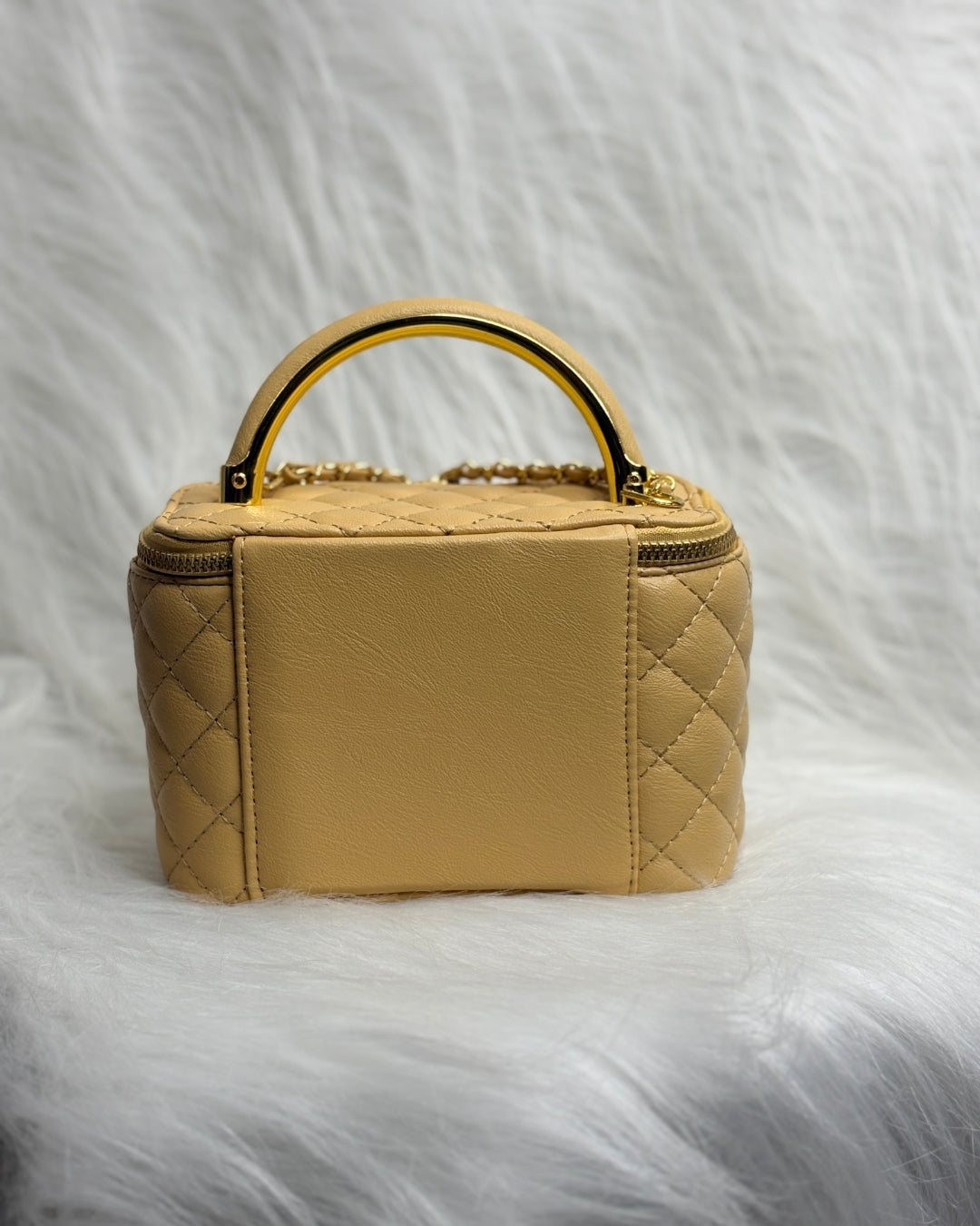 The Luxe Vanity