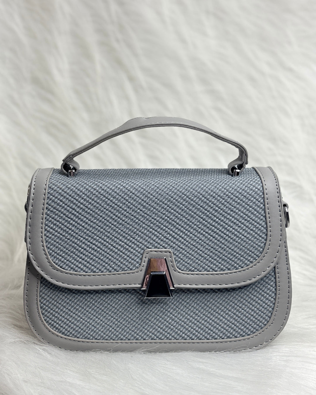 Silk Twist Bag