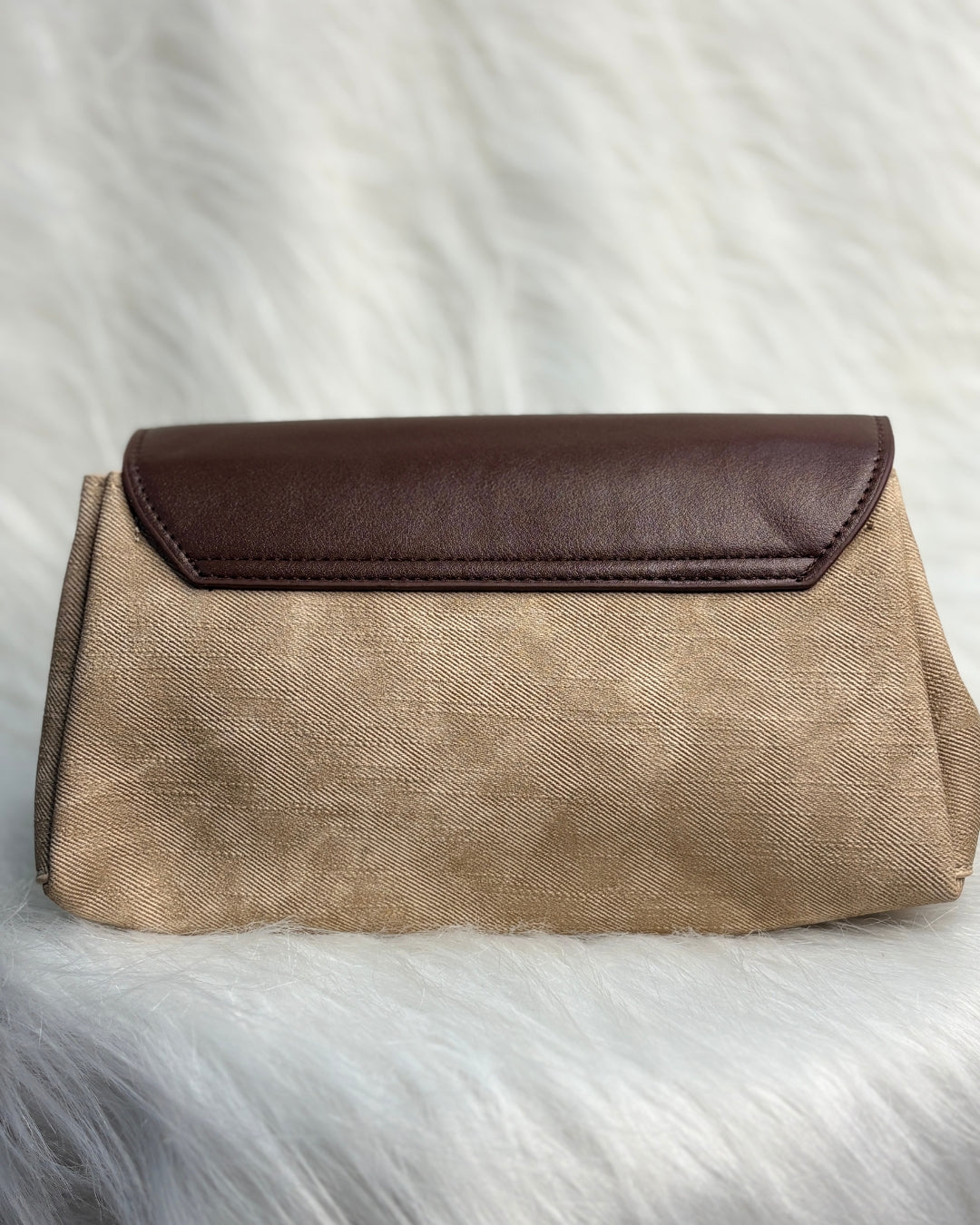 Elegance Clutch