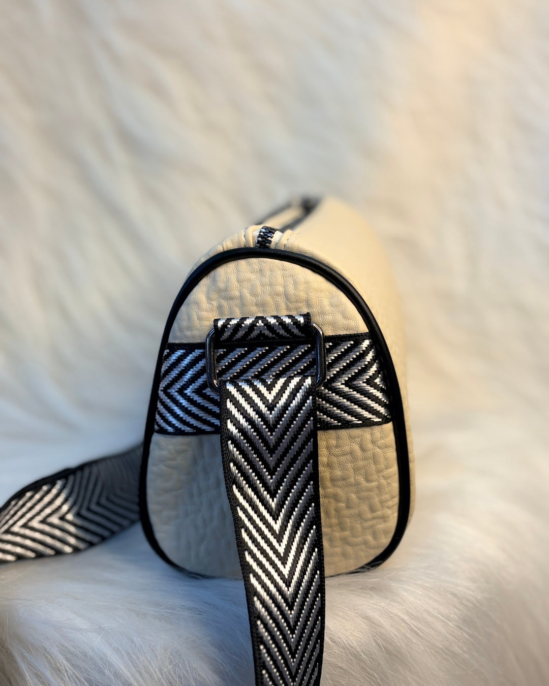 Regal Motif
